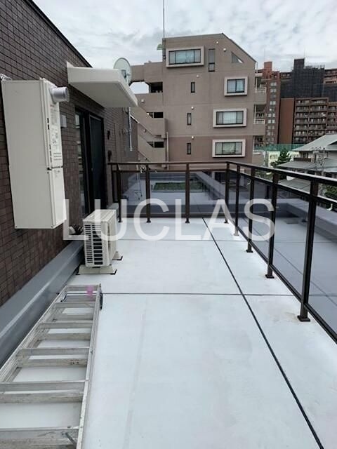 メイクスデザイン学習院下 ベランダ