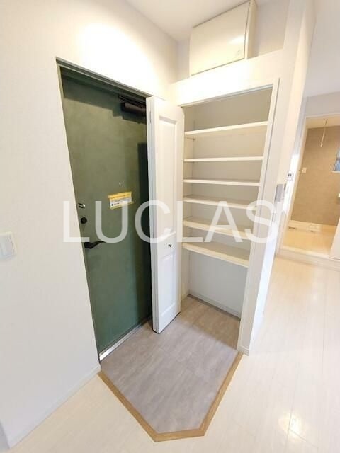 ＢＥＡＵ　ＲＩＶＡＧＥ　ＮＥＺＵ 玄関