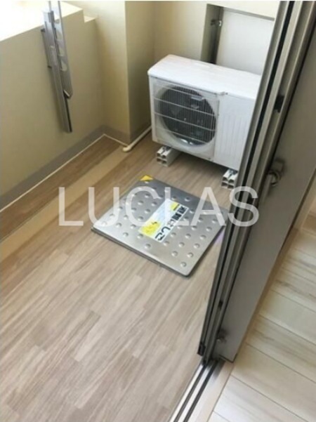 ザ・レジデンス三ノ輪 ベランダ