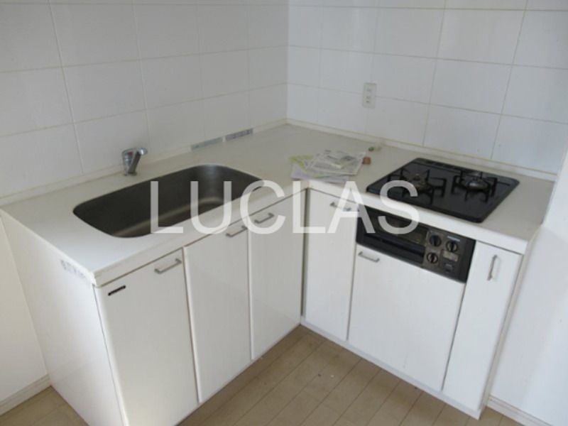 カスタリア新宿御苑  キッチン