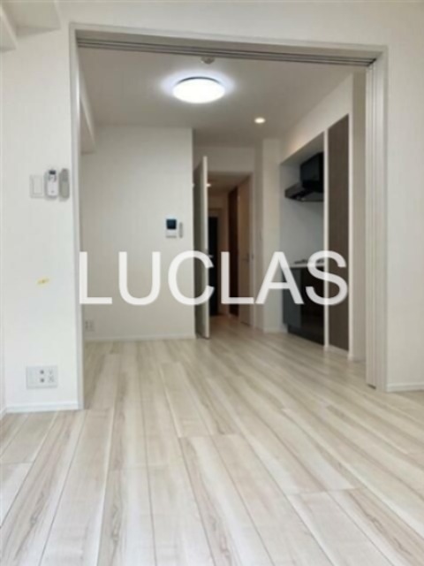 Ｓ－ＲＥＳＩＤＥＮＣＥ新宿御苑 リビング