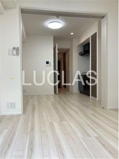 Ｓ－ＲＥＳＩＤＥＮＣＥ新宿御苑 リビング