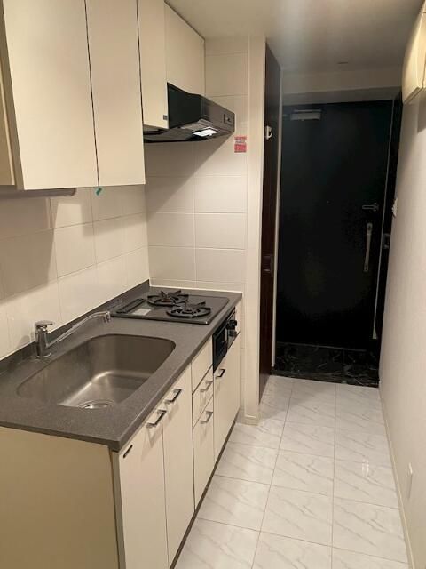 ファーストリアルタワー新宿  キッチン