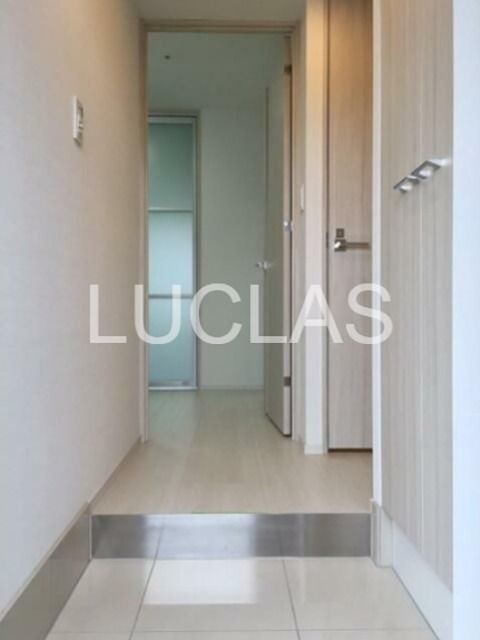 メイクスデザイン新宿 玄関