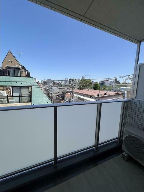 クレストコート渋谷笹塚 ベランダ