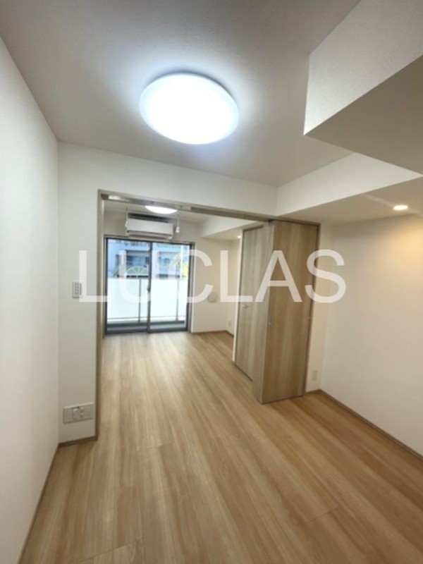 ハーモニーレジデンス東新宿 玄関