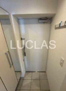 プライムブリス中野富士見町I 玄関