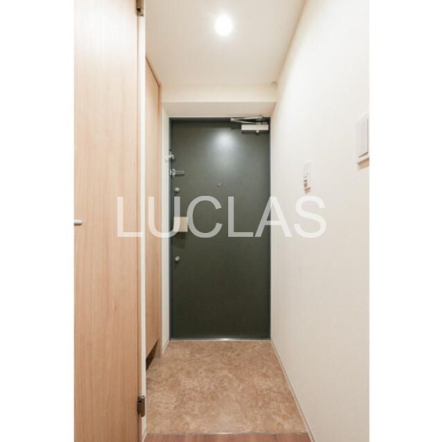 ウェルスクエア駒場東大前 玄関