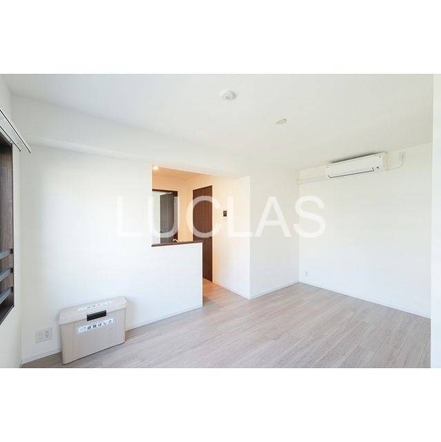 ウェルスクエア中野坂上 リビング