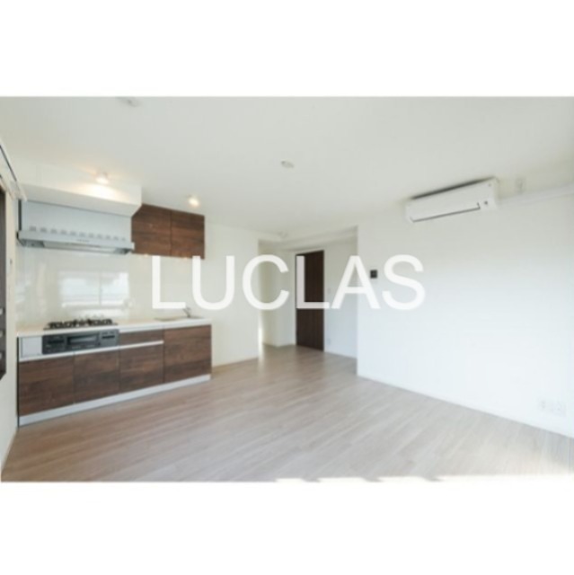 ウェルスクエア中野坂上 リビング