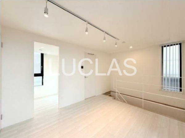 ＡＬＥＲＯ新中野ＩＩ リビング