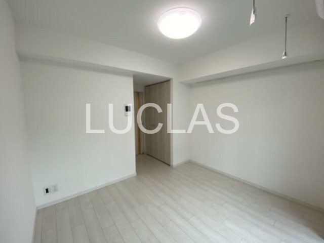 クレストコート綾瀬 リビング