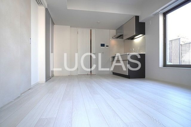 ルフォンプログレ中野坂上 リビング