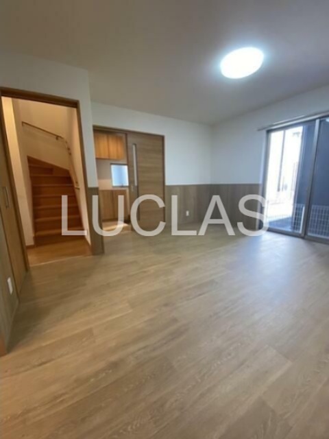 柴又３丁目貸家 リビング