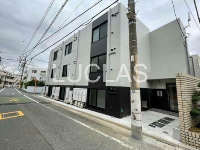 スカイヒルズ中野弥生町 301号室 外観