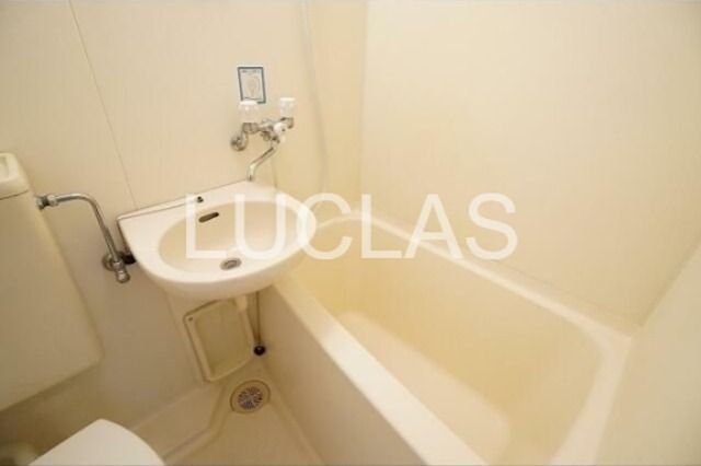 エレガンス綾瀬６ 風呂画像