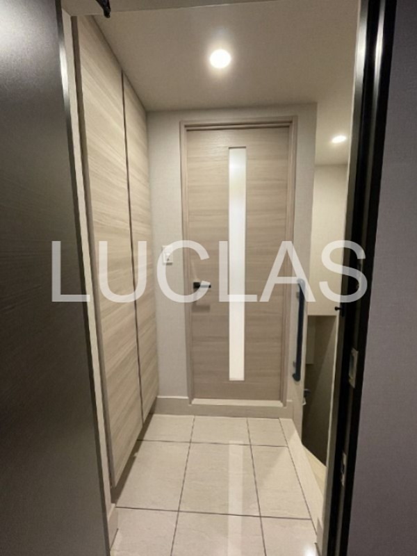 プレニーズ護国寺ＰＲＥＭＩＥＲ 玄関