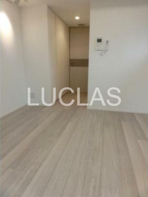 パークキューブ西新宿 リビング