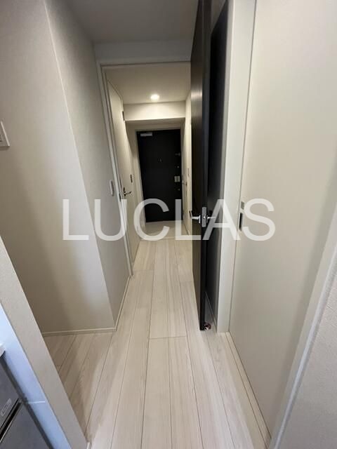 クレストコート東中野 玄関