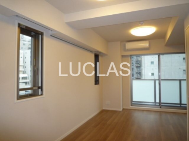 エミリブ池袋 ベッドルーム