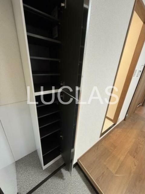 スプリングパーク綾瀬 玄関