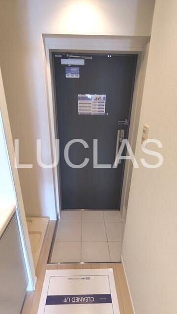 レジディア月島Ⅲ 玄関