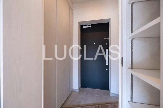 Ｌｉｇｈｔｈｏｕｓｅ西新宿 玄関