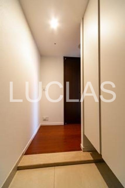 富ヶ谷スプリングス 玄関