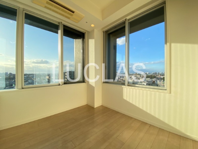 富ヶ谷スプリングス ベッドルーム