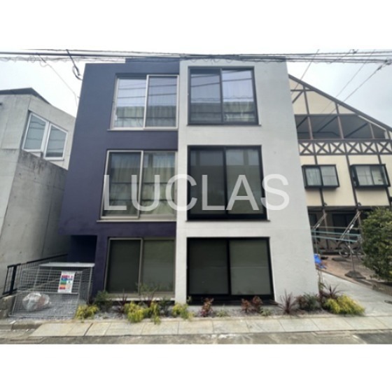 Ｅｌｙｓｉｏｎ新中野 102号室 外観