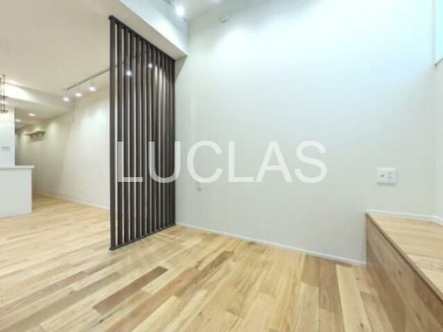 Ｅｌｙｓｉｏｎ新中野 リビング