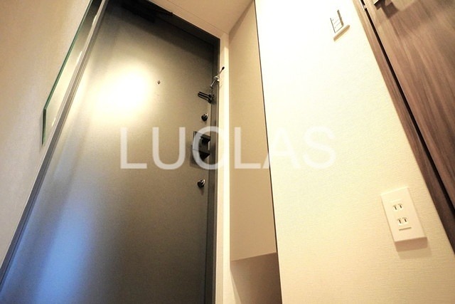 ルフォンプログレ中野坂上 玄関