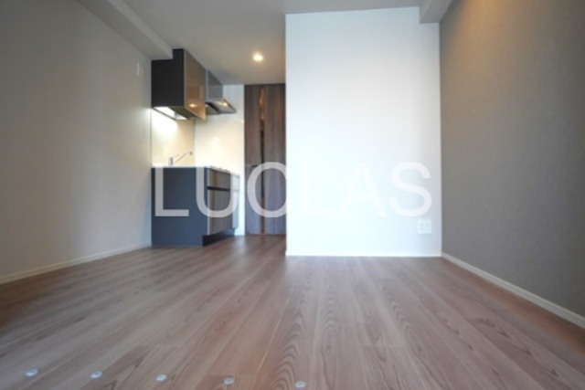 ルフォンプログレ中野坂上 リビング