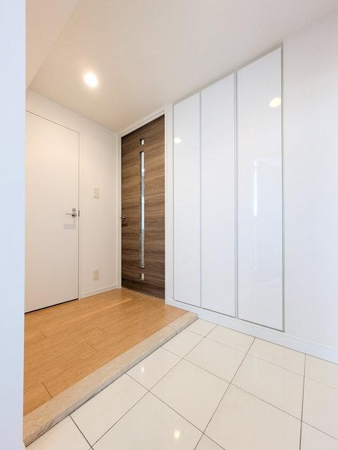 エミリブ下落合 玄関