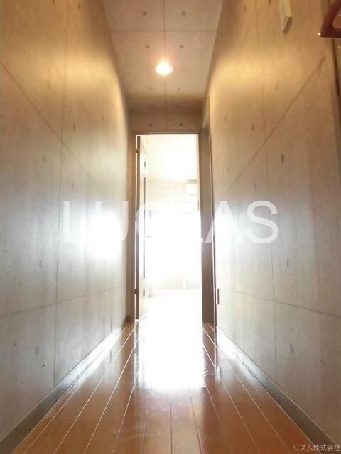 フェニックス新宿若松町 玄関