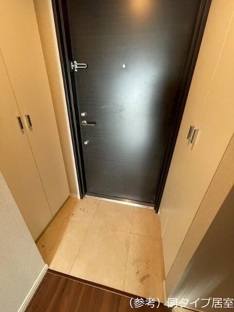 エスティメゾン中野 玄関