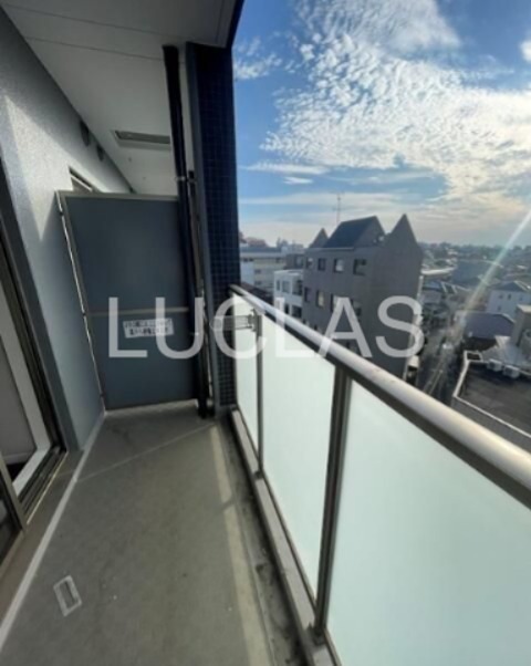 エスティメゾン中野 ベランダ