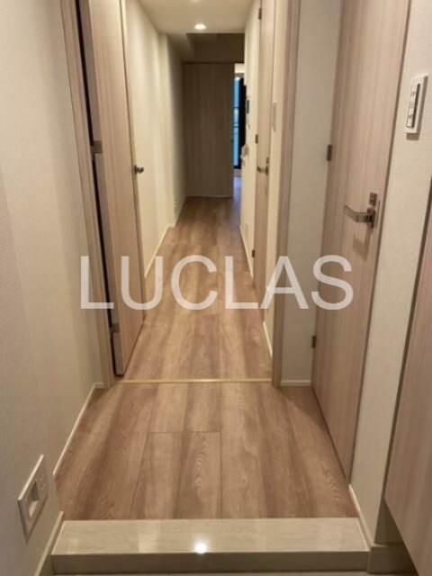 オープンレジデンシア中野ステーションサイド 玄関