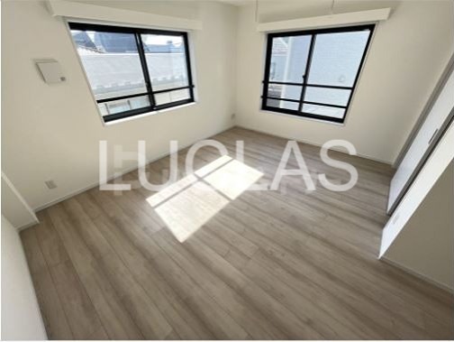 リアルワン要町 リビング