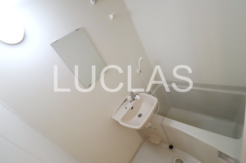 レオパレスゼルコヴァ 風呂画像