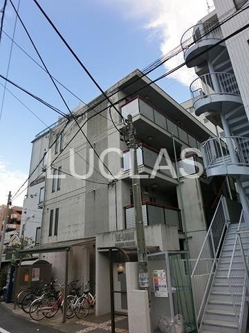 ル・リオン中野坂上 301号室 外観