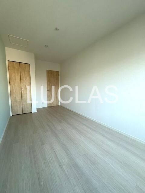 ＭＯＫ－ＴＥＲＲＡＣＥ　ＮＥＲＩＭＡ　Ｖｉｌｌａ ベッドルーム