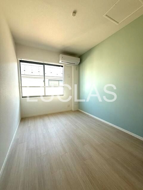 ＭＯＫ－ＴＥＲＲＡＣＥ　ＮＥＲＩＭＡ　Ｖｉｌｌａ ベッドルーム