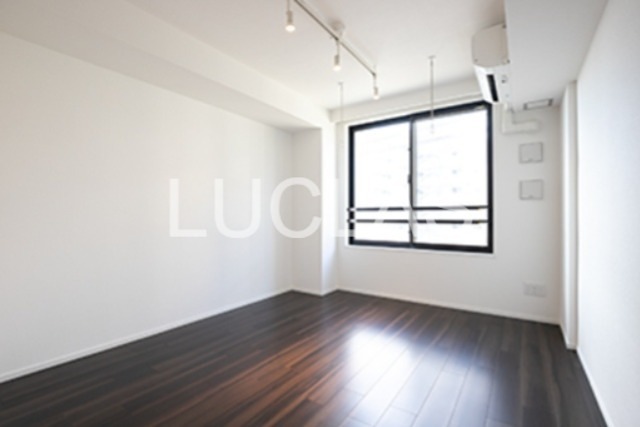 Ｃｅｎｔｅｎａｒｉｏ市谷二十騎町 リビング