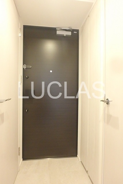 ザ・パークハビオ新宿 玄関