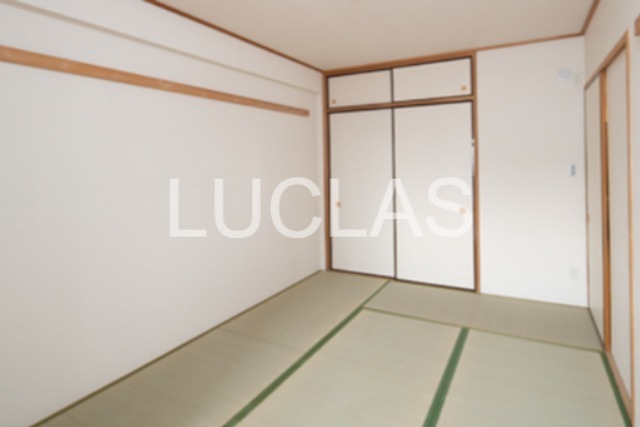 コンフォール上祖師谷 ベッドルーム