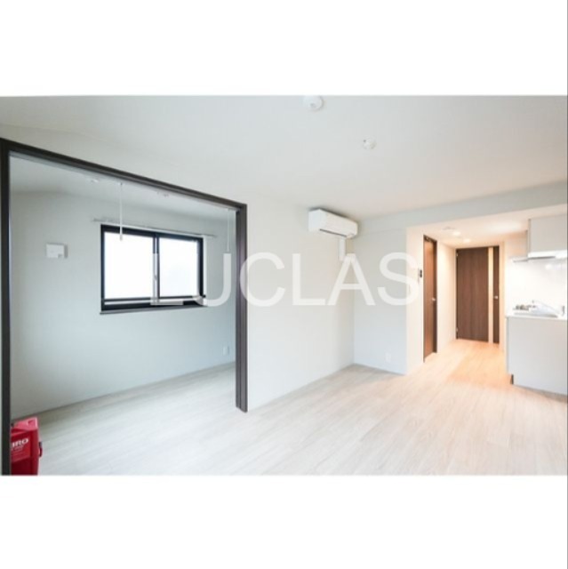 ウェルスクエア駒場東大前 リビング