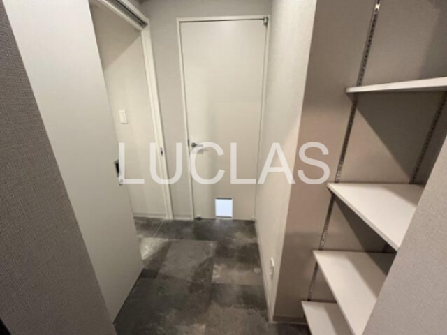 ＲＩＴＳ　ＳＥＫＩＭＡＣＨＩ 玄関