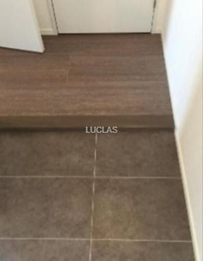 Ｂ　ＣＩＴＹ　ＡＰＡＲＴＭＥＮＴ　ＮＡＫＡＮＯ　ＥＡＳＴ 玄関