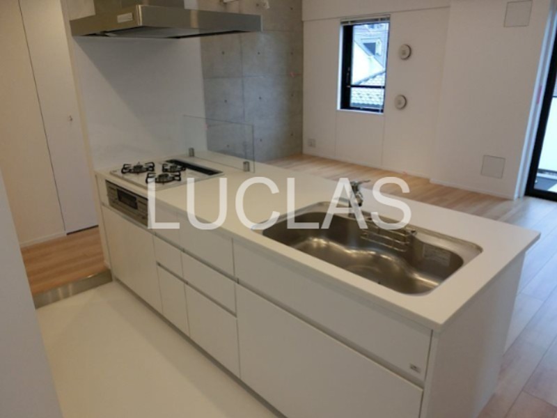 ZOOM新宿夏目坂 キッチン